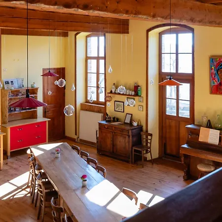 La Chastanha 3* Saint-Symphorien-de-Mahun